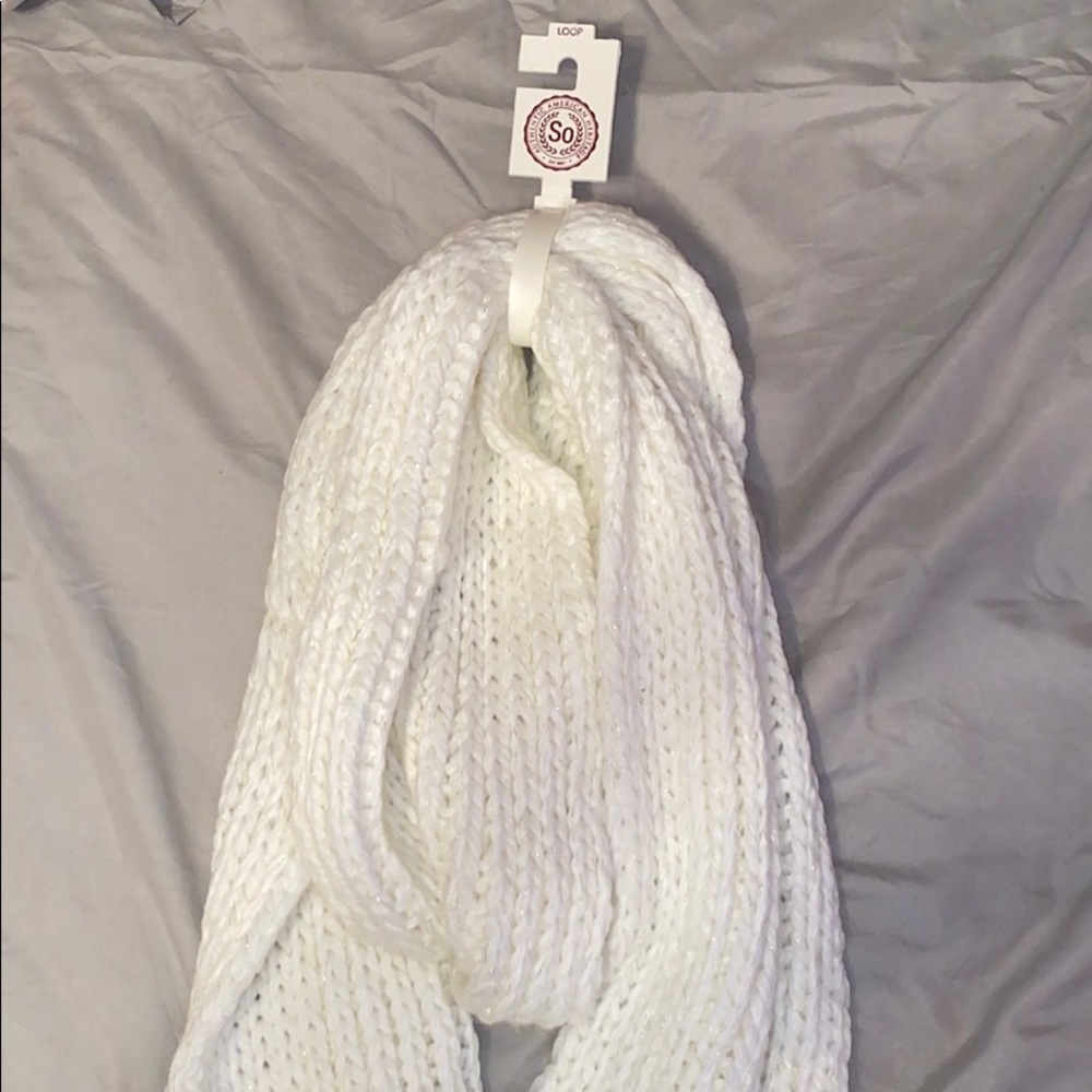 White sparkle scarf